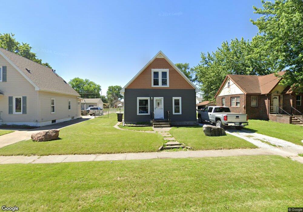 2811 Logan Ave, Des Moines, IA 50317 - photo 1