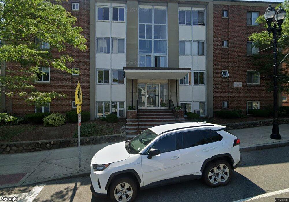 859 Broadway unit 15,859, Everett, MA 02149 - photo 1