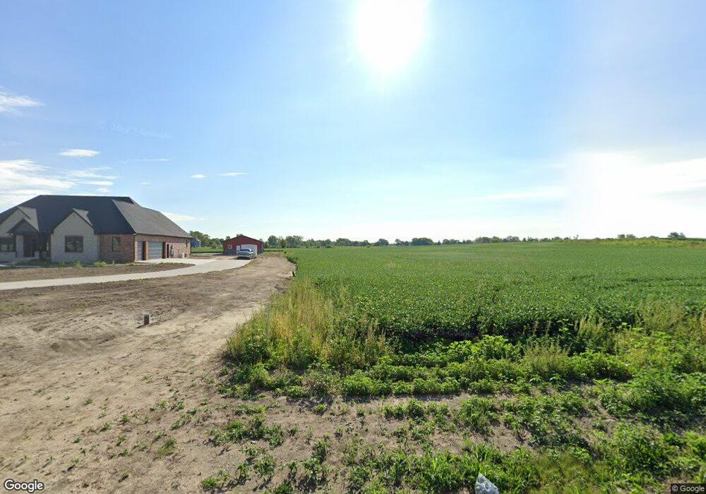 5587 S 150 W, Fountaintown, IN 46130 - photo 1