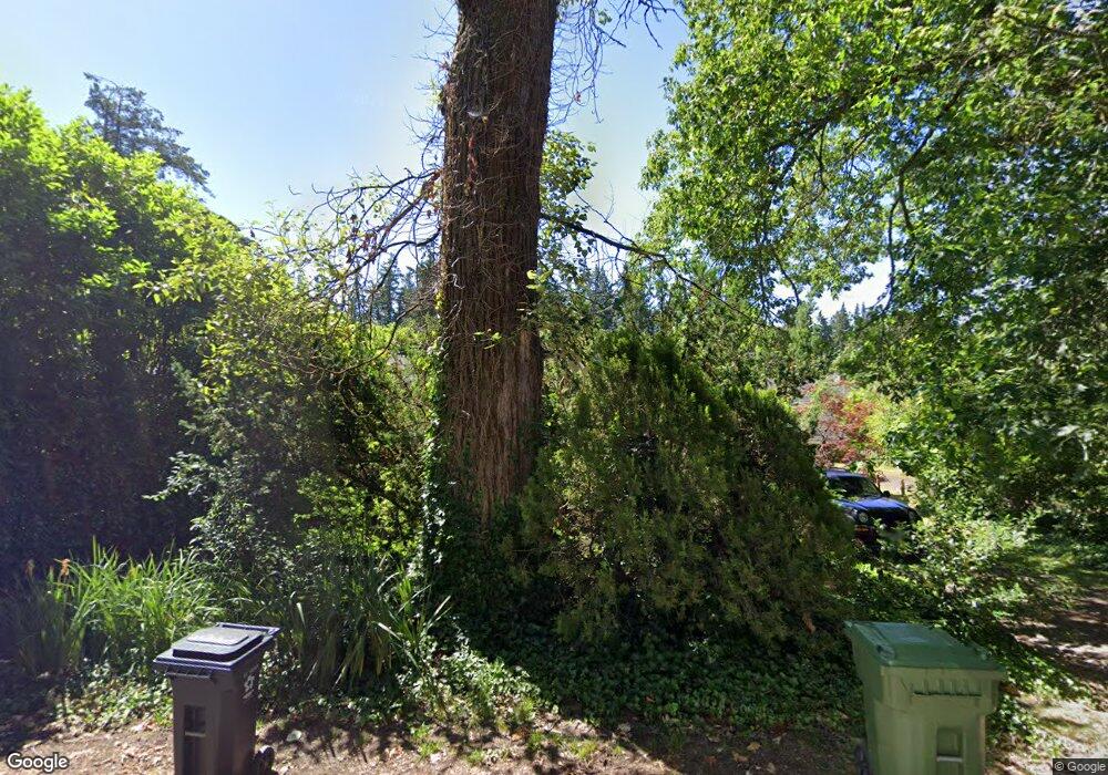 4760 Lower Dr, Lake Oswego, OR 97035 - photo 1