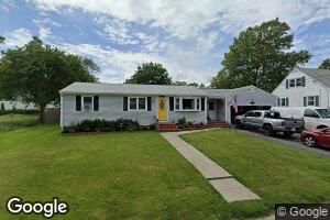 5 Villa Ave, Bristol, RI 02809