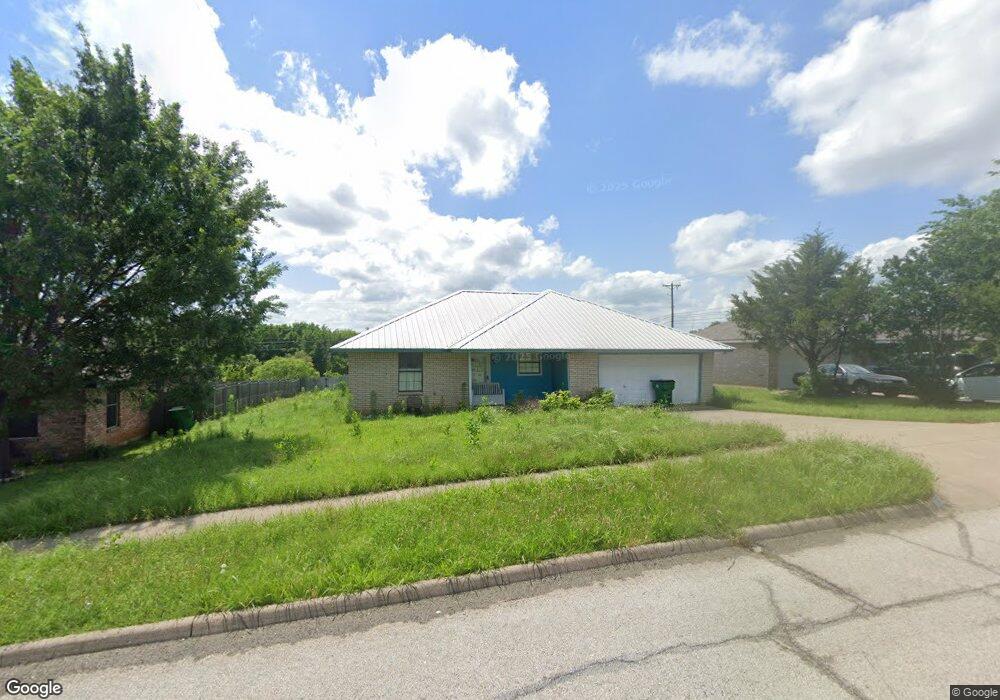 102 Bentley Dr, Joshua, TX 76058 - photo 1