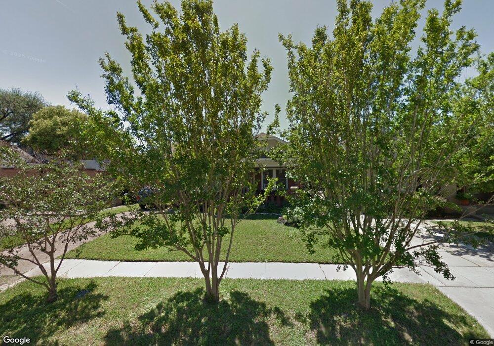 1633 Marshall St, Houston, TX 77006 - photo 1