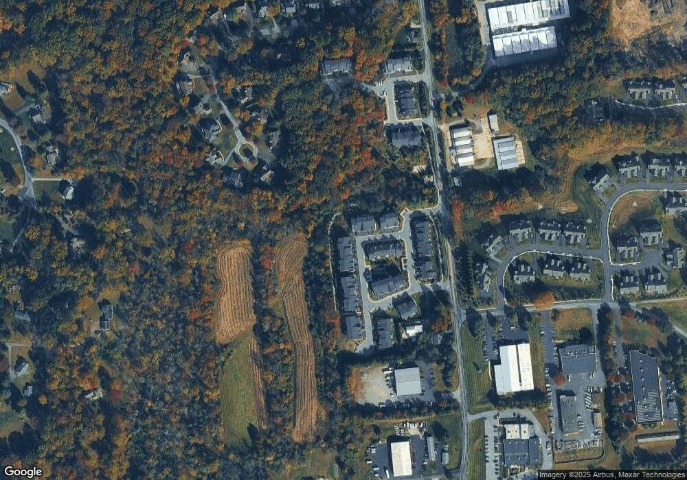 320 Redbud Ln, Kennett Square, PA 19348 - photo 1