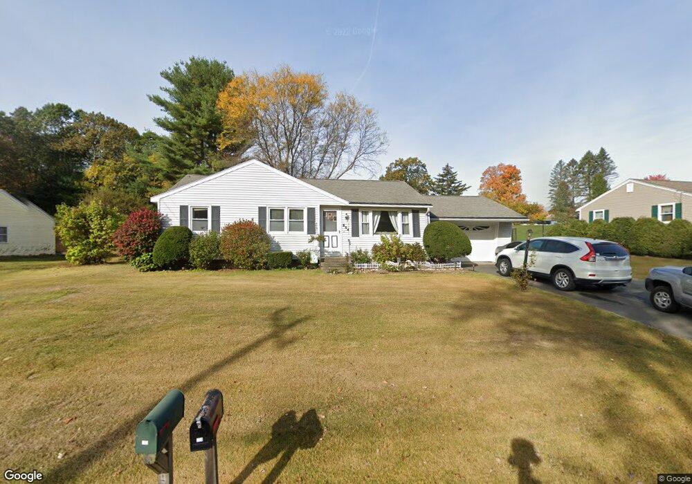 204 Hendrick St, Easthampton, MA 01027 - photo 1