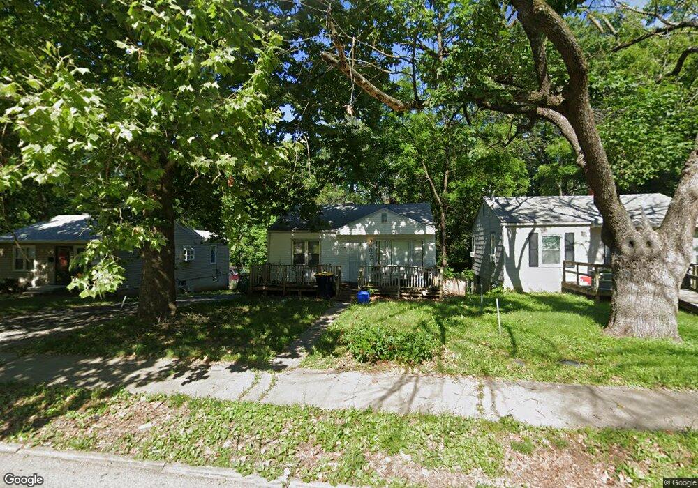 6820 Askew Ave, Kansas City, MO 64132 - photo 1