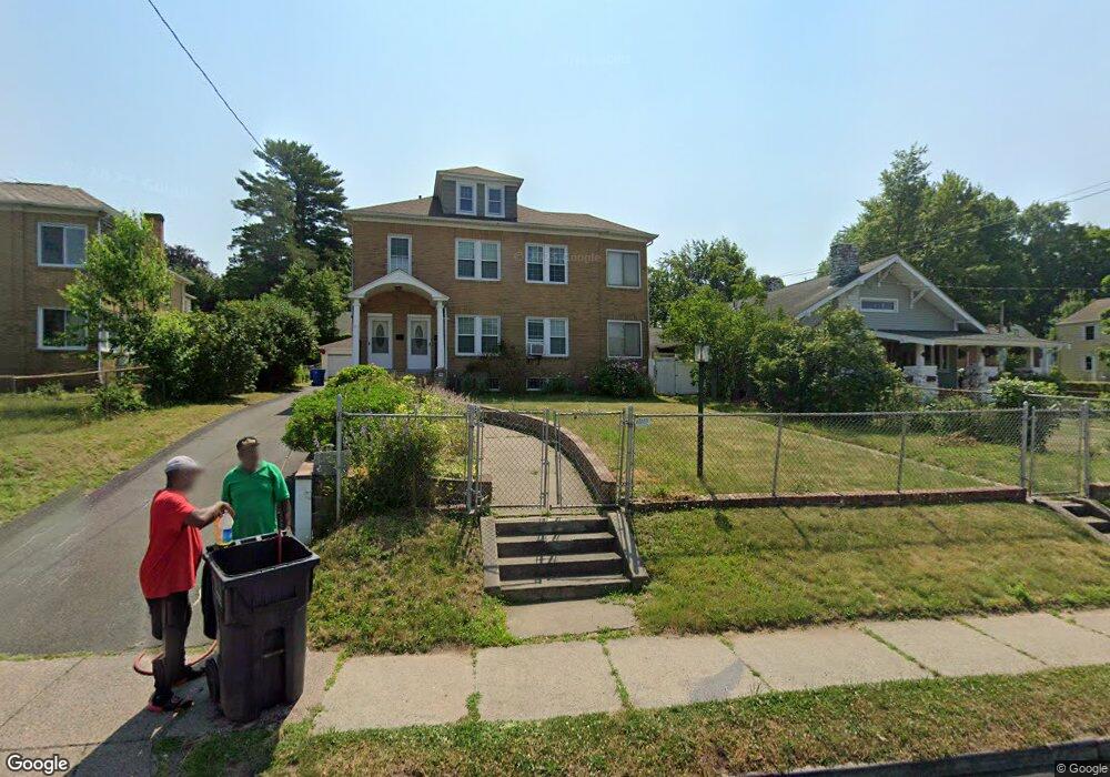 370 Blue Hills Ave unit 372, Hartford, CT 06112 - photo 1