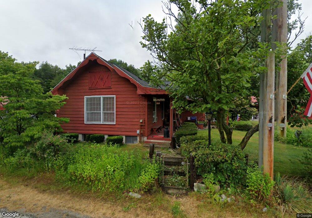 204 Caroline Dr, Walkerton, IN 46574 - photo 1