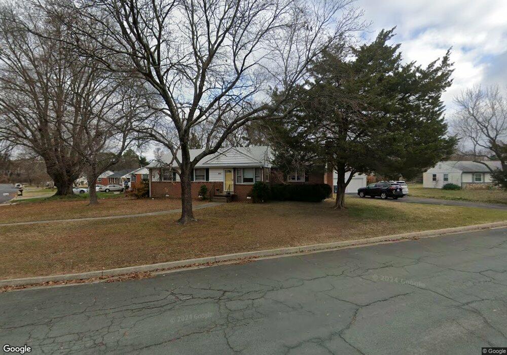 9707 Gardenia Dr, Henrico, VA 23228 - photo 1