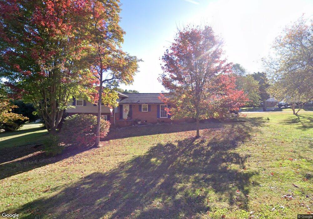 106 Gaymont Cir, Statesville, NC 28625 - photo 1