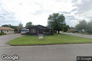 303 S Laird St, Mooreland, OK 73852