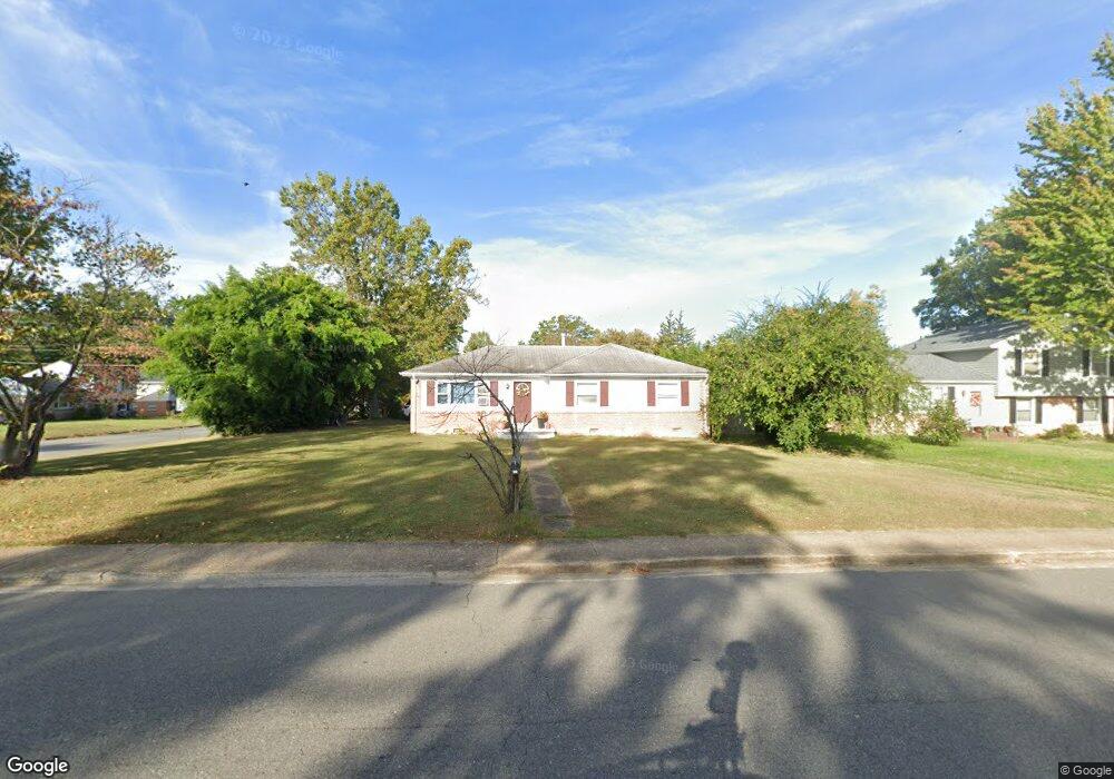 4000 W End Dr, Henrico, VA 23294 - photo 1