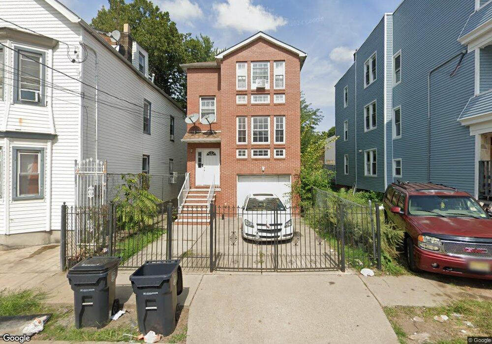 47 Tillinghast St, Newark, NJ 07108 - photo 1