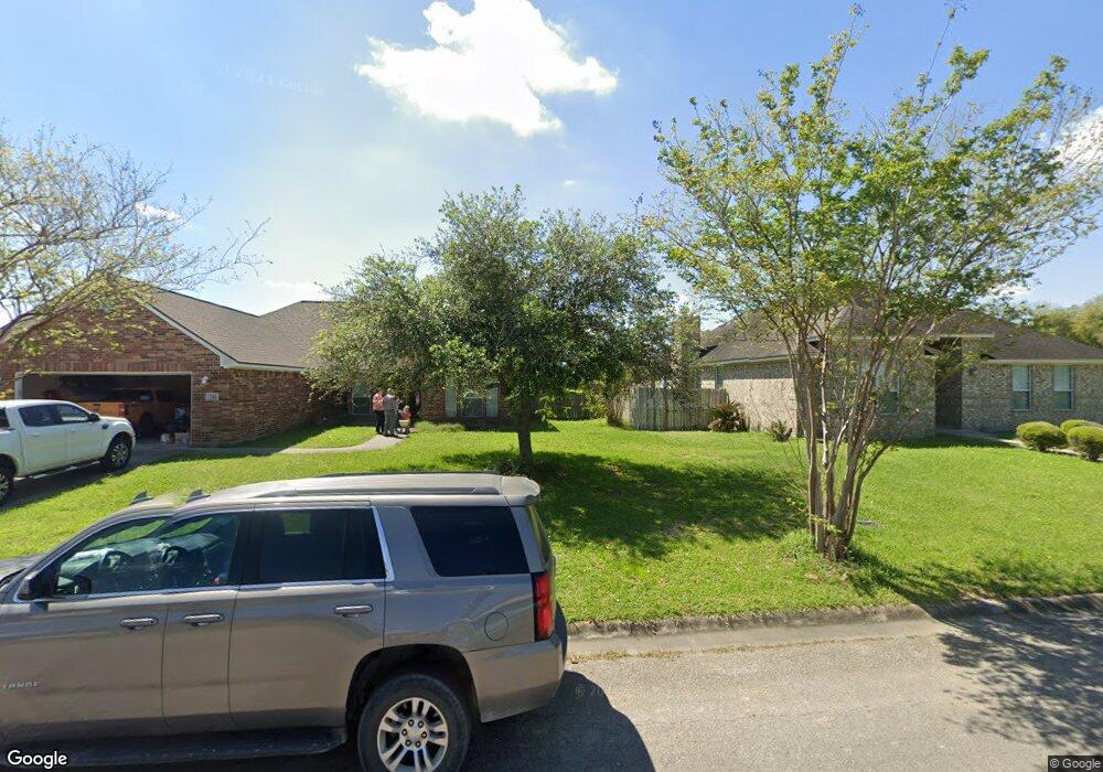 2314 Hedgerose Ln, Bay City, TX 77414 - photo 1