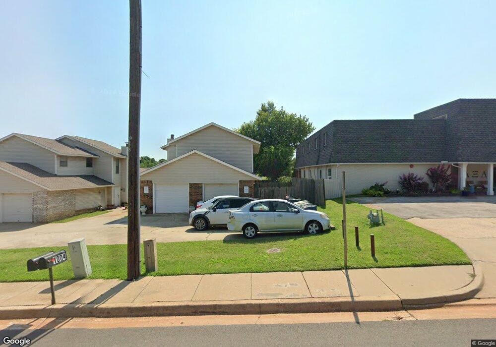 1004 Chowning Ave, Edmond, OK 73034 - photo 1