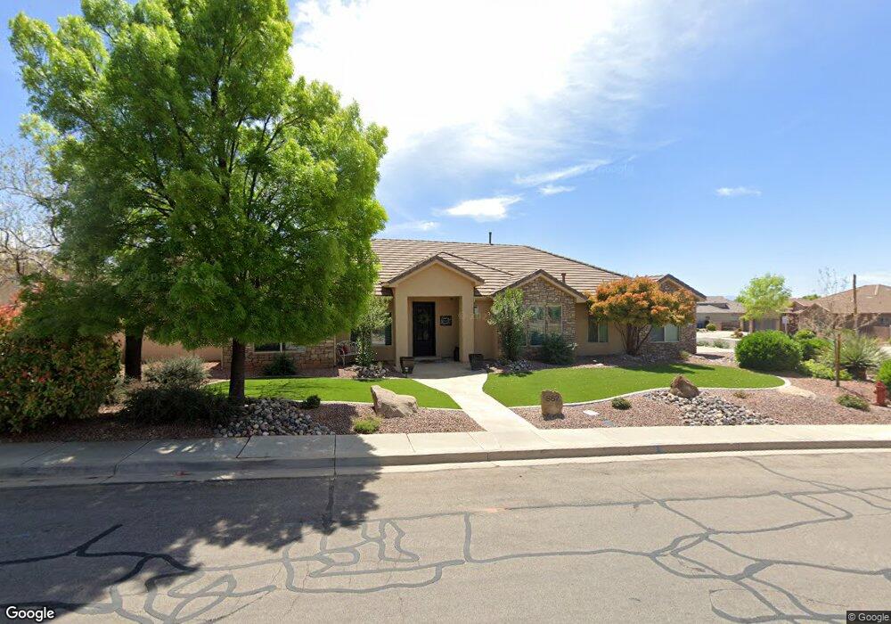 882 E Coyote Loop, Washington, UT 84780 - photo 1