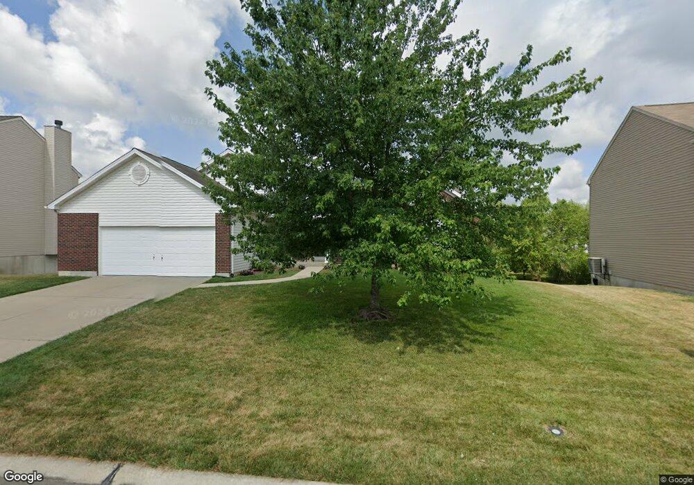 607 Glen Brook Ct, Lake Saint Louis, MO 63367 - photo 1