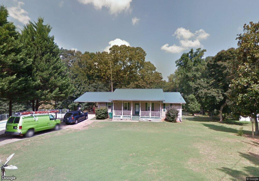 233 Willow St, Commerce, GA 30529 - photo 1