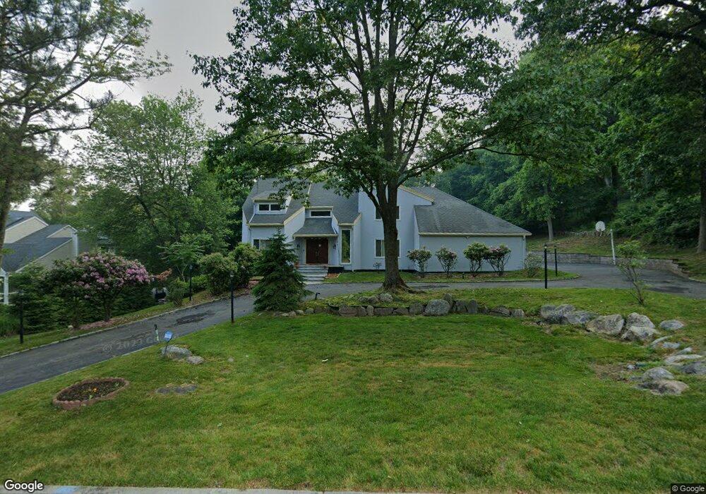 27 Heritage Dr, Pleasantville, NY 10570 - photo 1