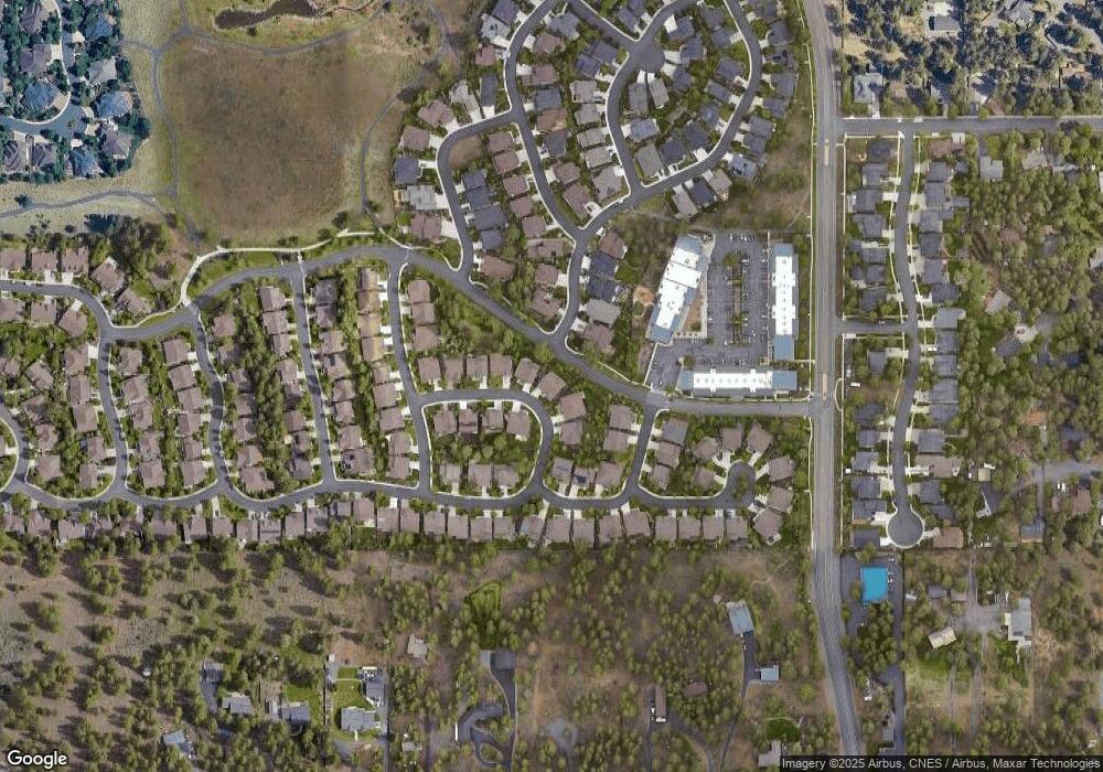 60814 Falcon Pointe Ln, Bend, OR 97702 - photo 1