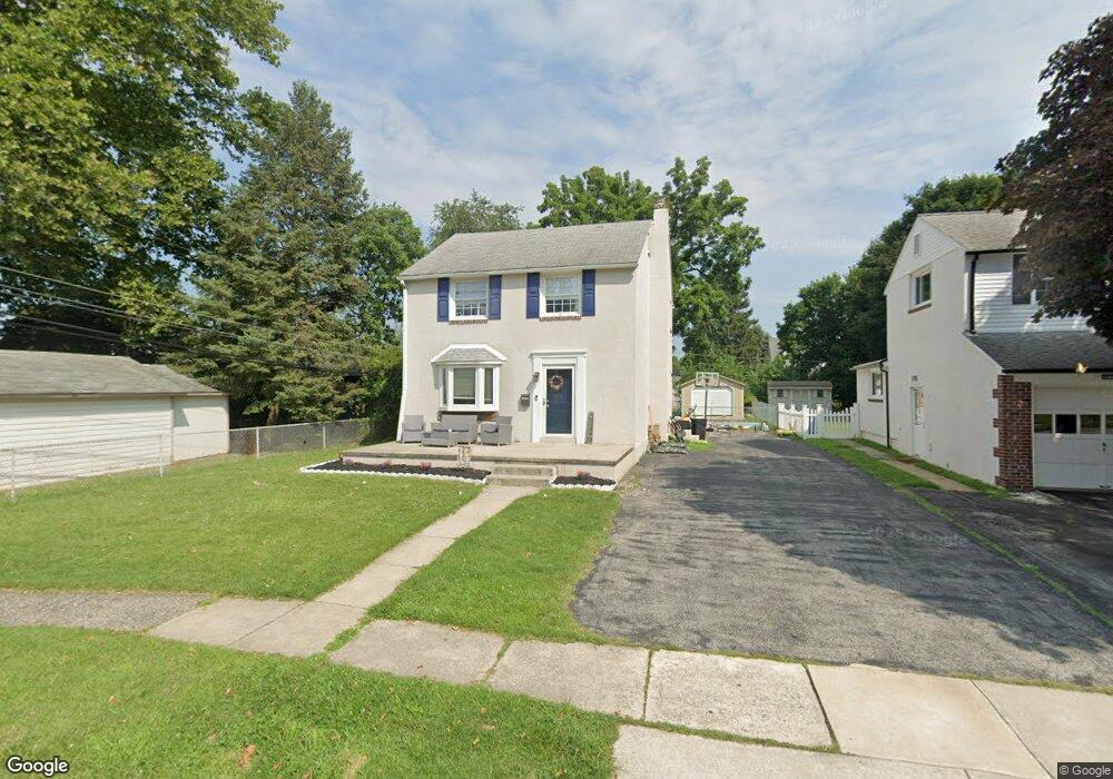 2107 Pershing Ave, Morton, PA 19070 - photo 1