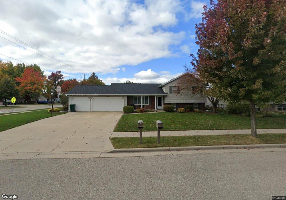 3405 N Chappell Dr, Appleton, WI 54914 - photo 1
