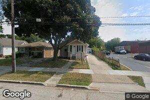 713 Yeoman St, Waukegan, IL 60085