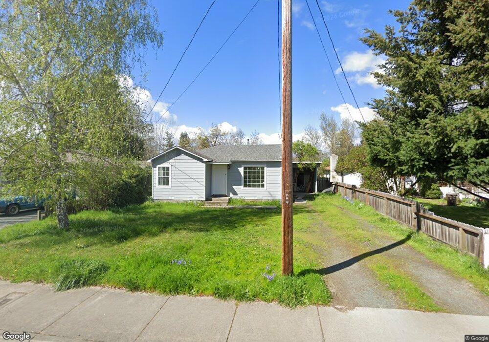 912 SW Pine St, Grants Pass, OR 97526 - photo 1