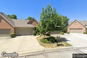 141 W Maple Ave, Fort Mitchell, KY 41011