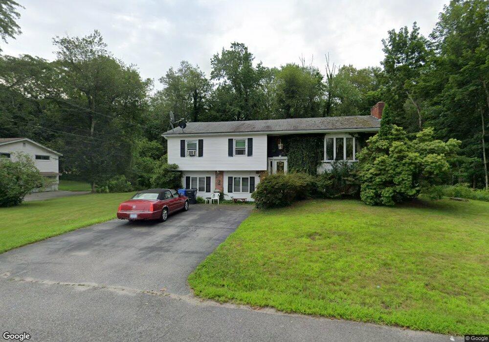 27 Forest View Dr, Cumberland, RI 02864 - photo 1