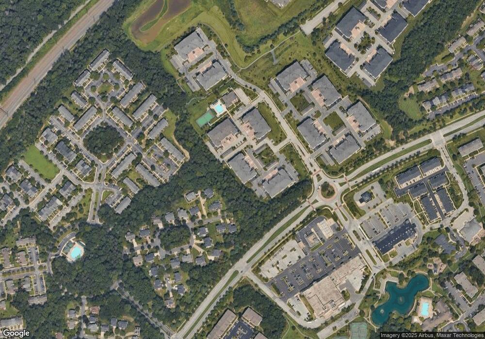 8608 Wandering Fox Trail unit 301, Odenton, MD 21113 - photo 1