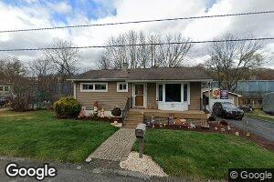19 Gondola St, Grapeville, PA 15634