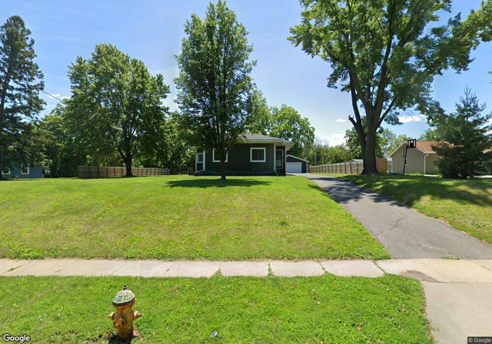 1611 Evergreen Ave, Des Moines, IA 50320 - photo 1