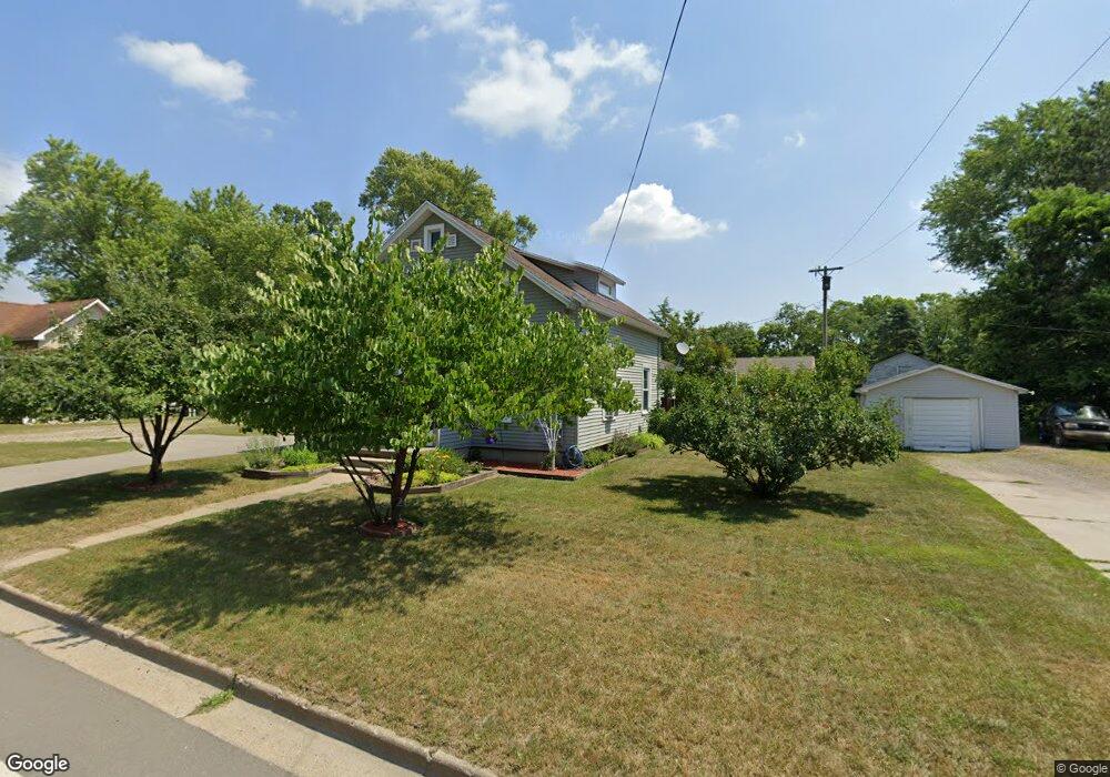 1011 N Hudson St, Lowell, MI 49331 - photo 1