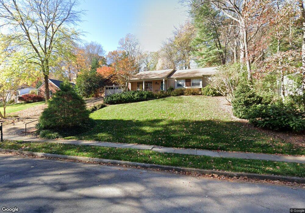 7400 Rippon Rd, Alexandria, VA 22307 - photo 1