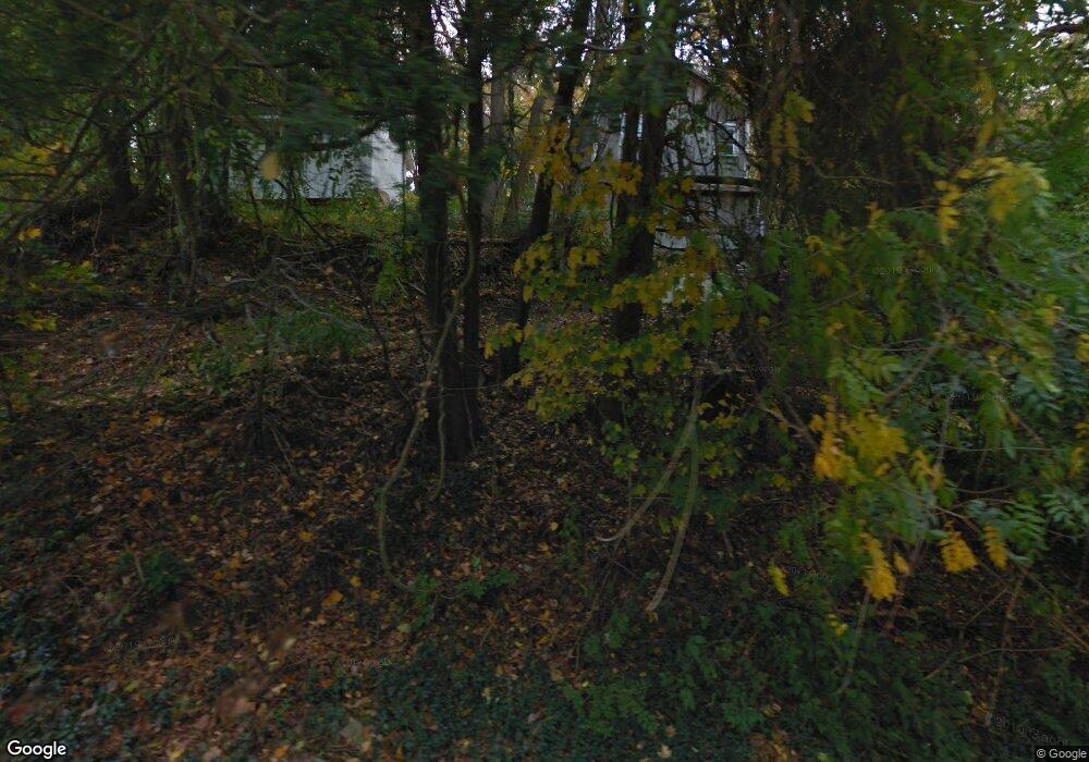 195 Riverside Rd, Sandy Hook, CT 06482 - photo 1