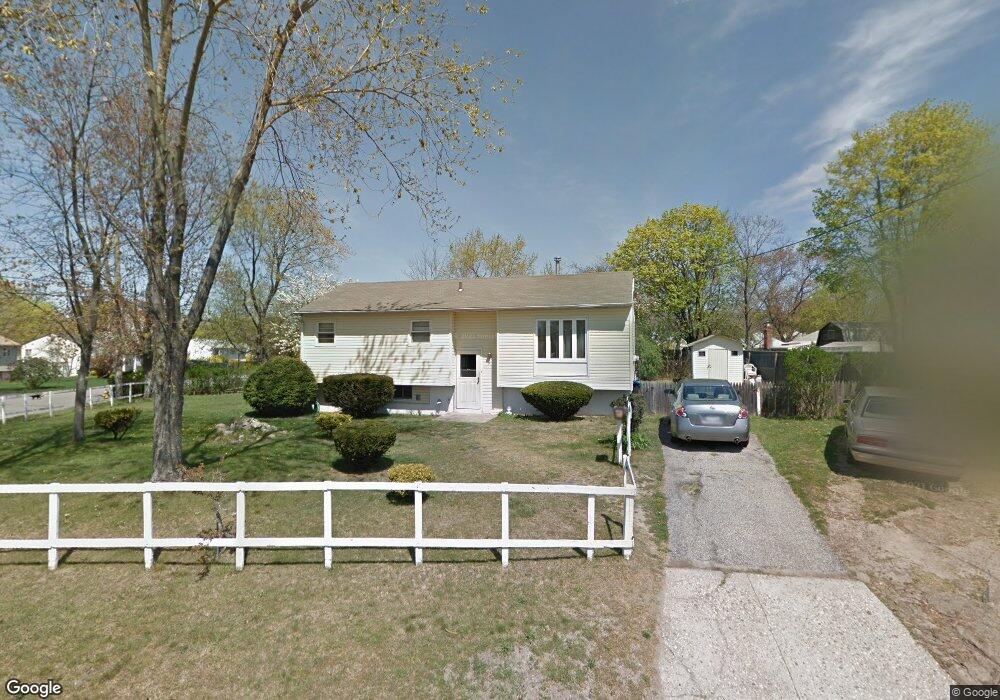 2601 Waverly Ave, Medford, NY 11763 - photo 1