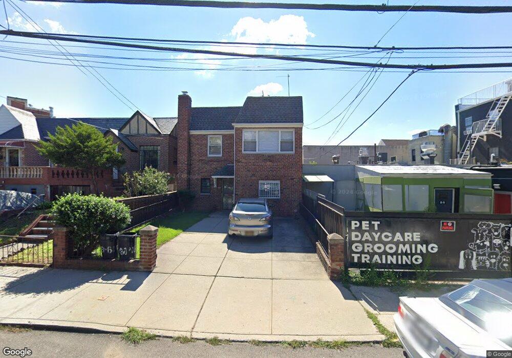 31-81 46 Th St unit 2 F, New York City, NY 11103 - photo 1