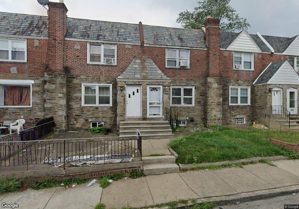 6856 Clover Ln, Upper Darby, PA 19082 - photo 1