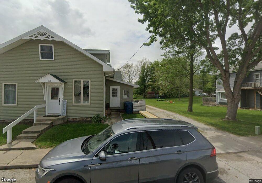 111 N Maple St, Converse, IN 46919 - photo 1