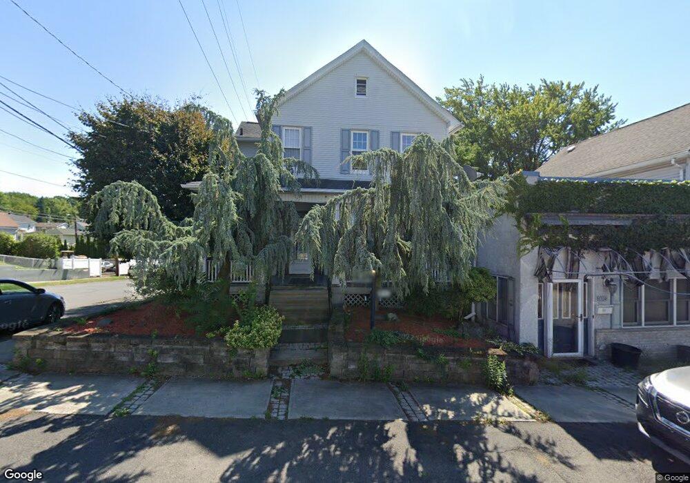 1326 Madison Ave unit 1, Scranton, PA 18509 - photo 1