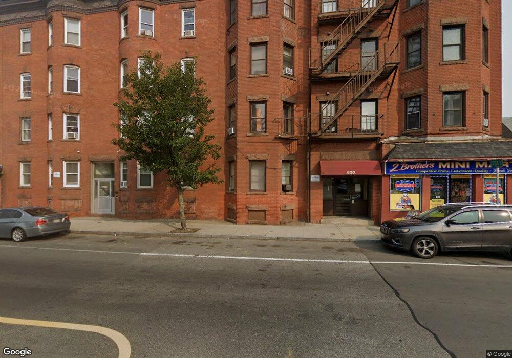 831 Chicopee St, Chicopee, MA 01013 - photo 1