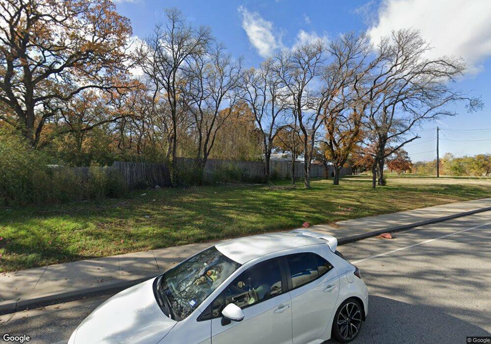 1114 Kendolph Dr, Denton, TX 76205 - photo 1