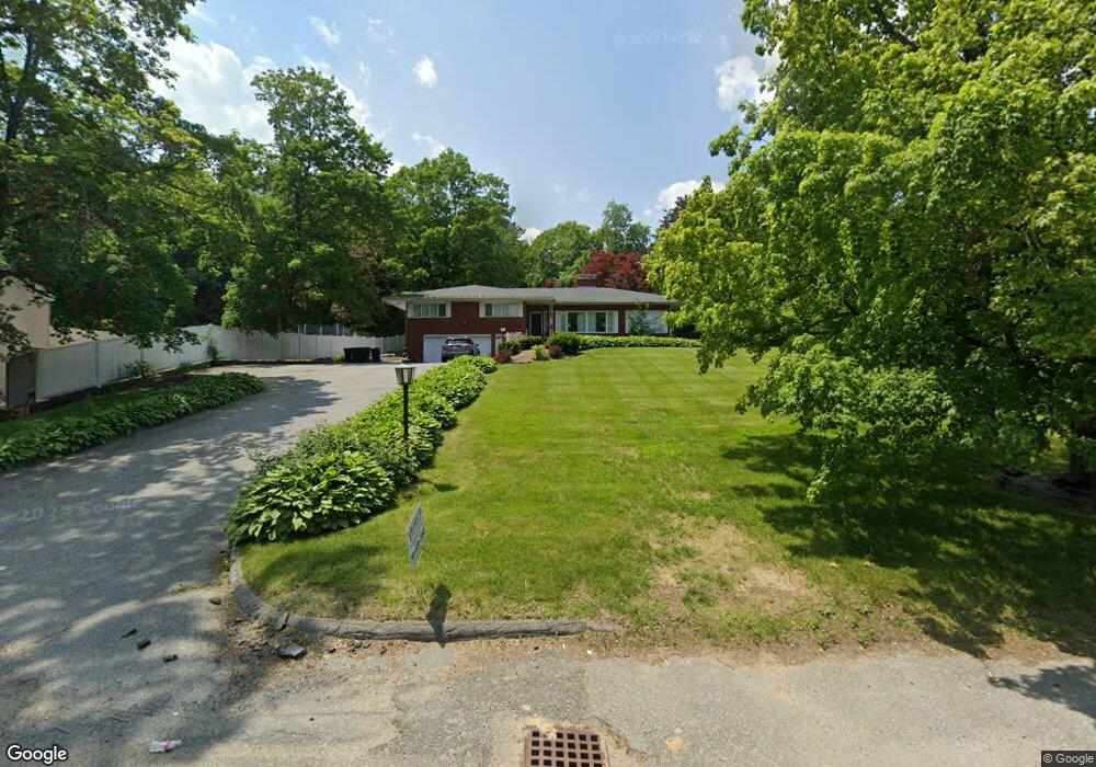 1310 Mammoth Rd, Dracut, MA 01826 - photo 1