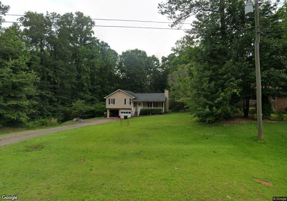 1720 Laurel Ln, Canton, GA 30115 - photo 1