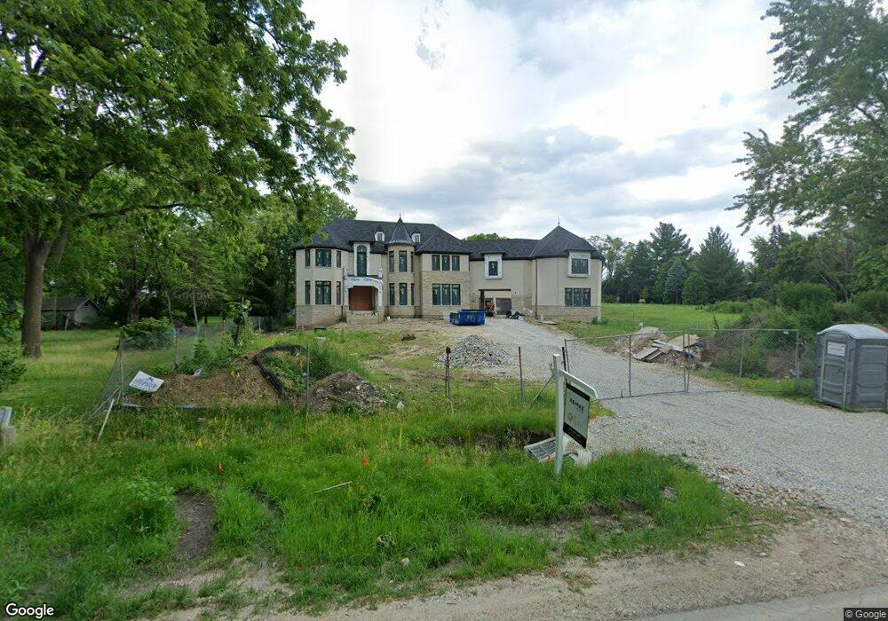 8S461 Bell Dr, Naperville, IL 60565 - photo 1