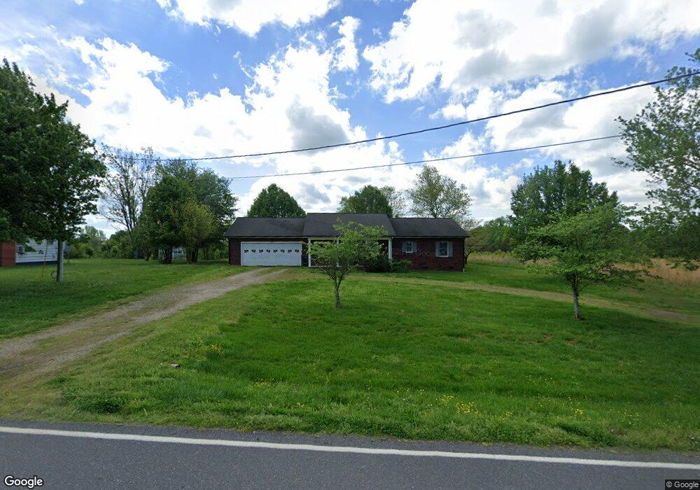 588 Barry Oak Rd, Statesville, NC 28625 - photo 1