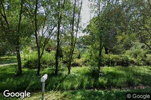 8282 Brays Point Rd, Hayes, VA 23072