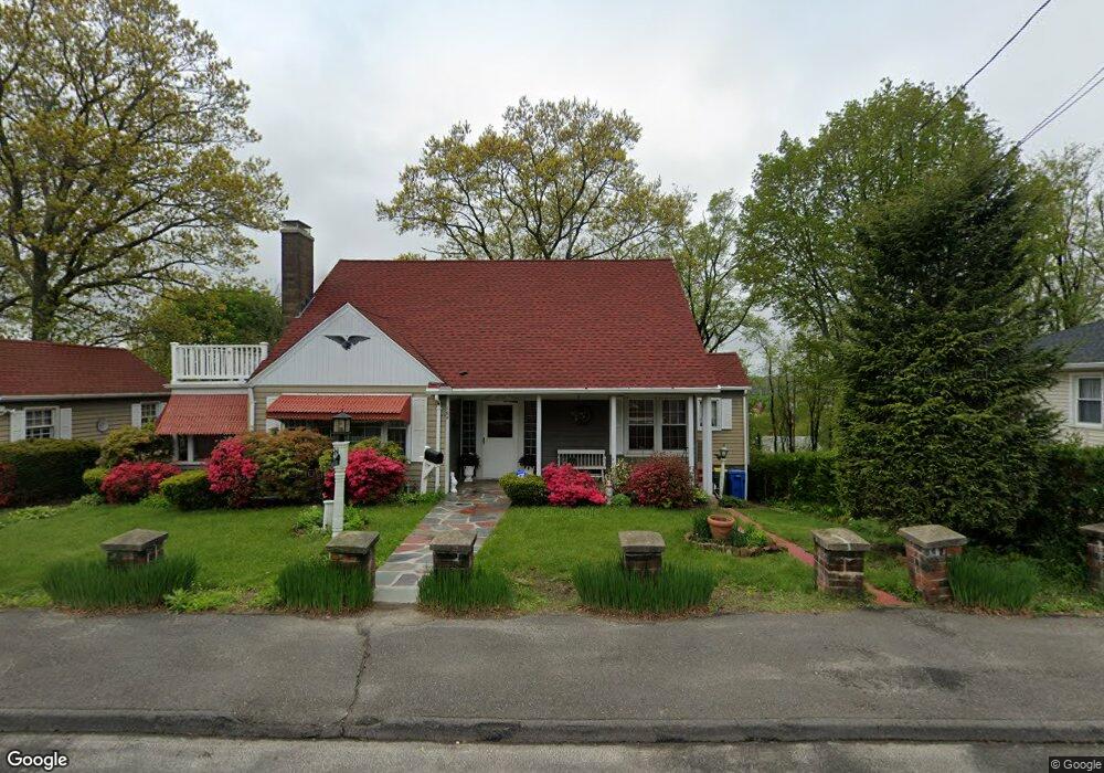 164 Birch St, Waterbury, CT 06704 - photo 1