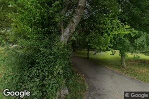 2021 Riverbend Rd, Hopkinsville, KY 42240